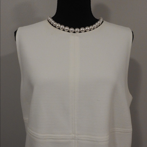 Color Block Shift Dress - Picture 2 of 6